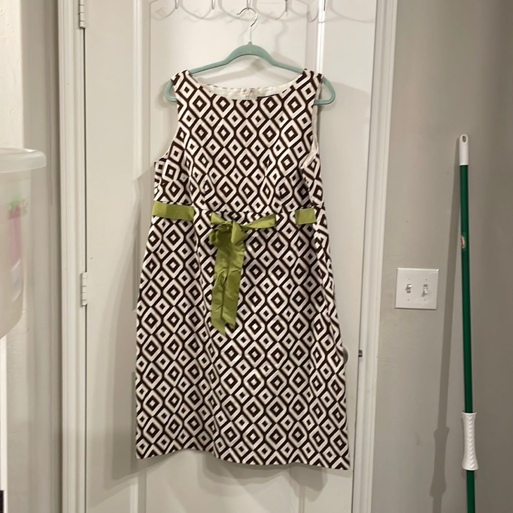 Jessica Howard diamond dress with bow